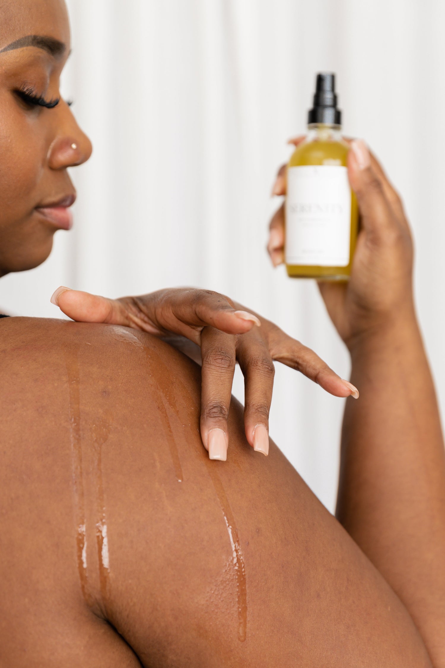 BODY OIL